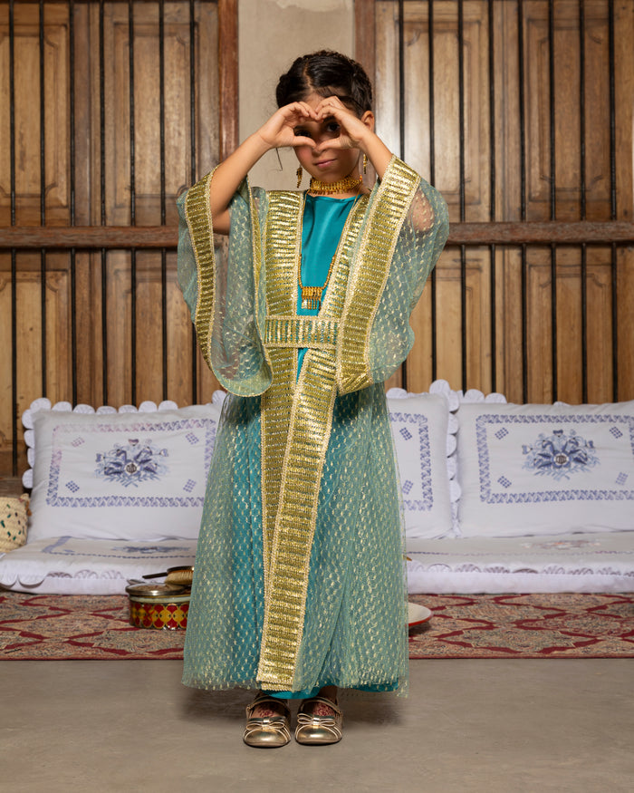 Tulle koufeya print bisht with inner dress