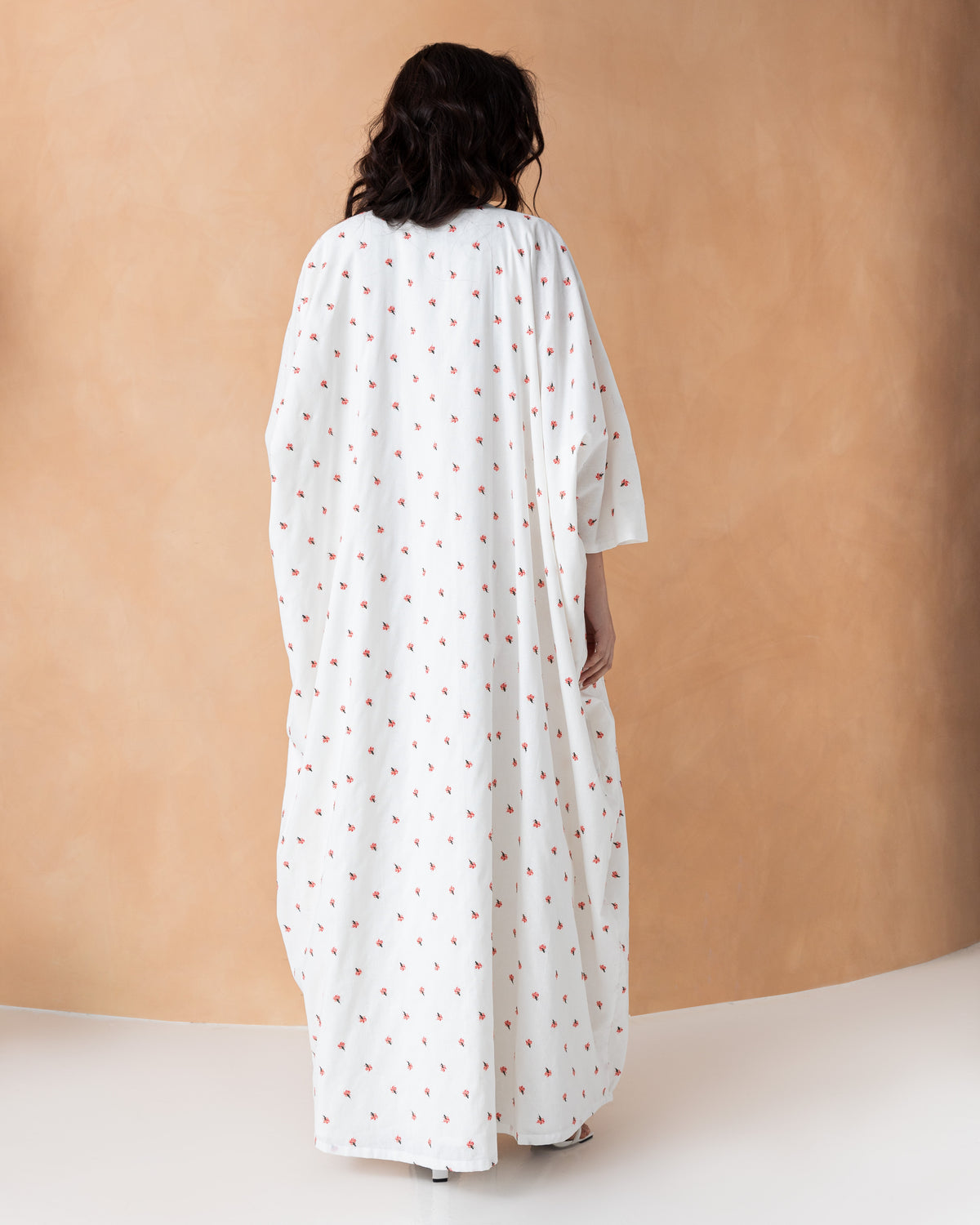 Classic white linen abaya with floral print