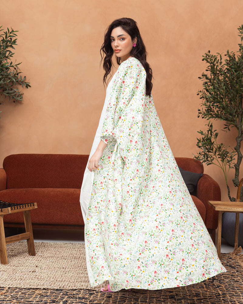 Mariposa cut in linen with floral prints