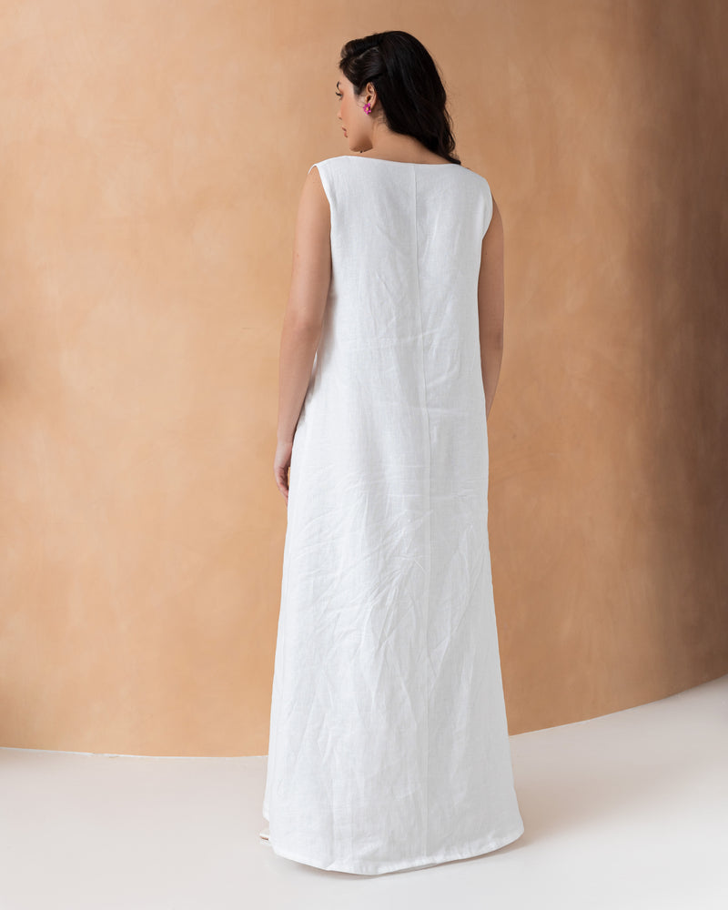 Plain sleveless inner linen dress