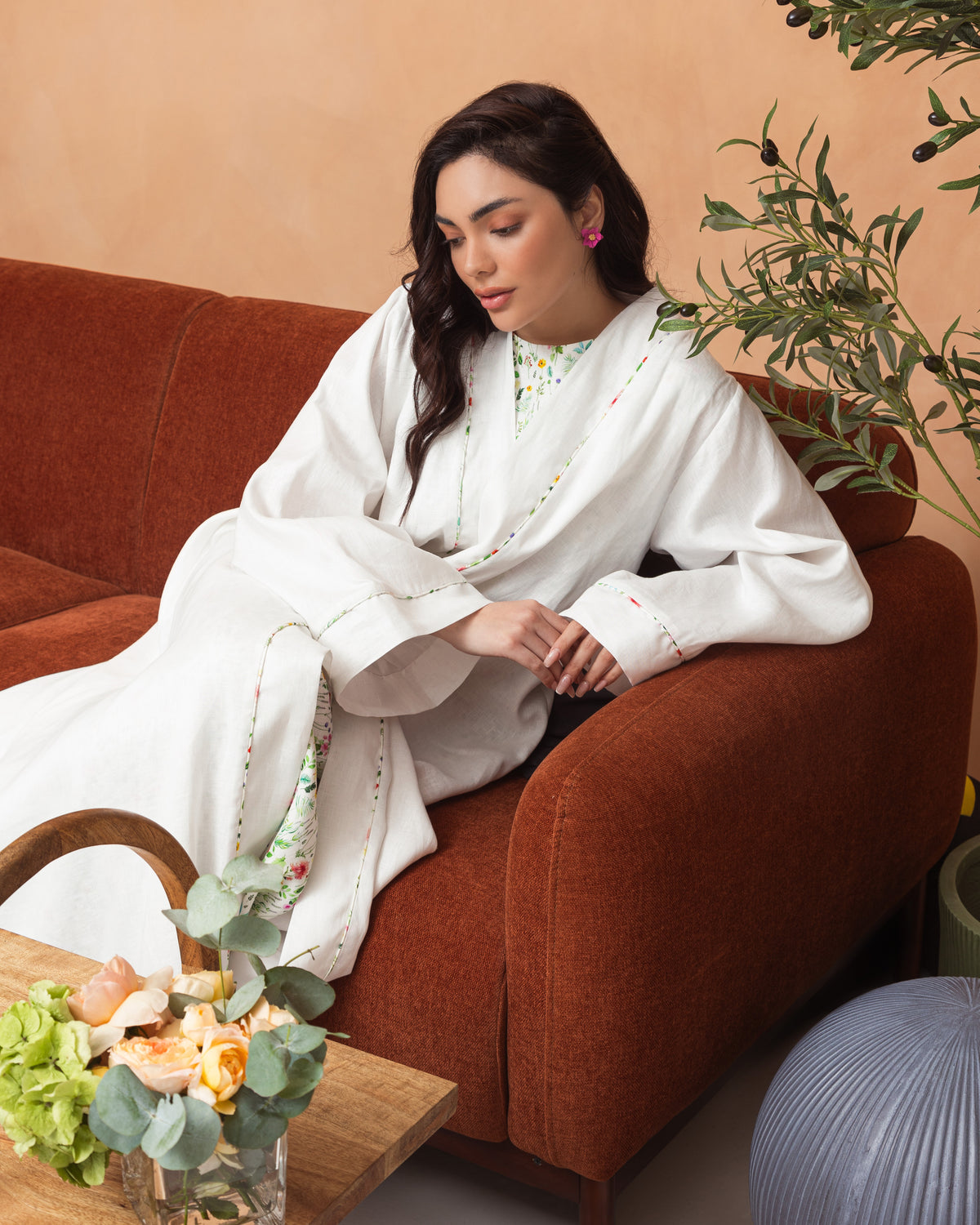 Classic white linen abaya with colorful piping