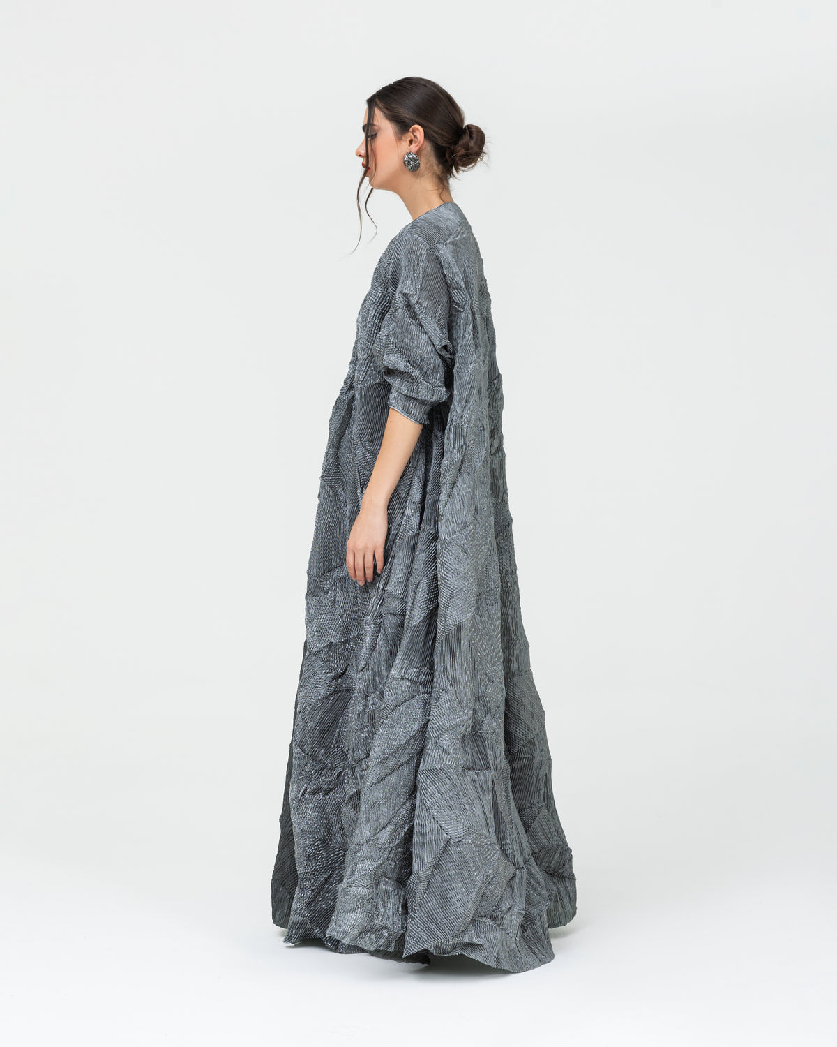 Metallic crushed pleated abaya with fitted sleeves and flowy wide A-line cut abaya