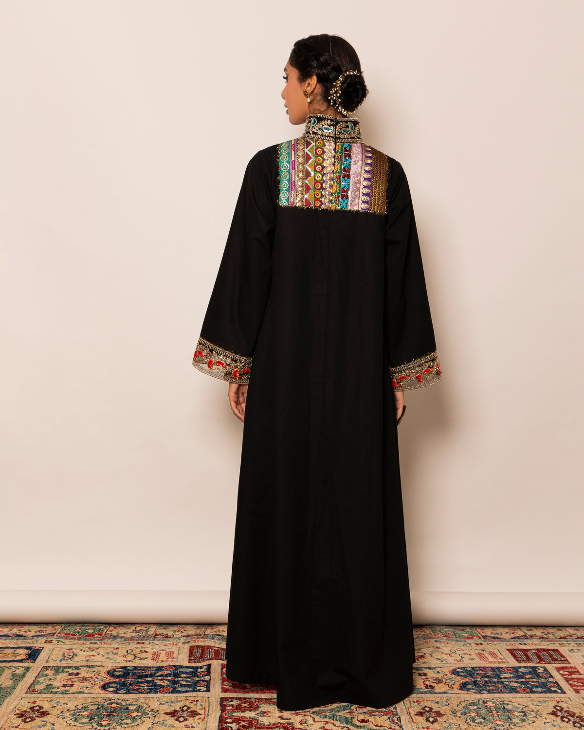 High neck embellished trim linen kaftan