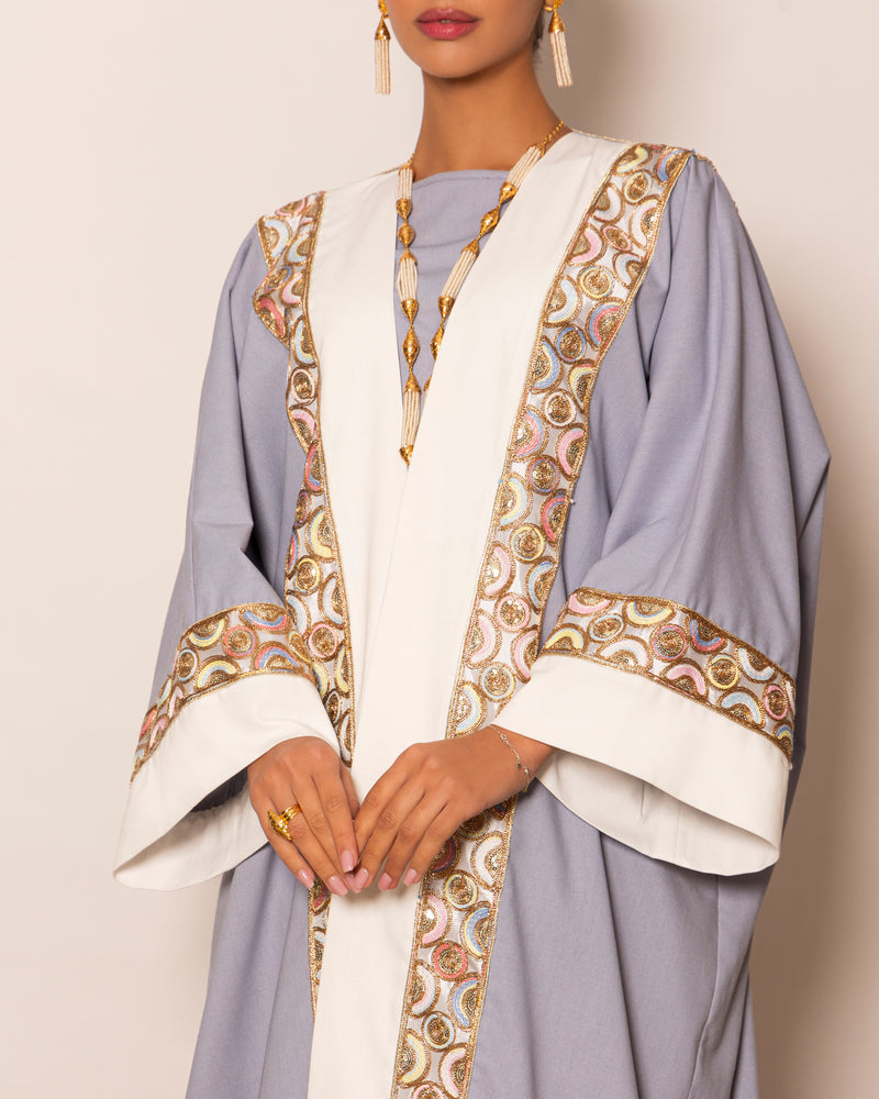 Two-toned classic linen abaya outlined with embellished trimming