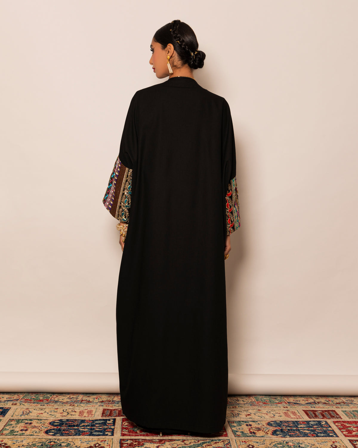 Classic abaya with wide embellished trim sleeves